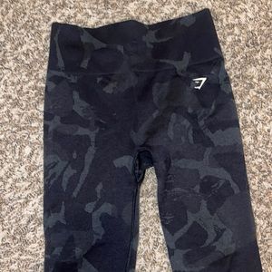 Gym shark camo black